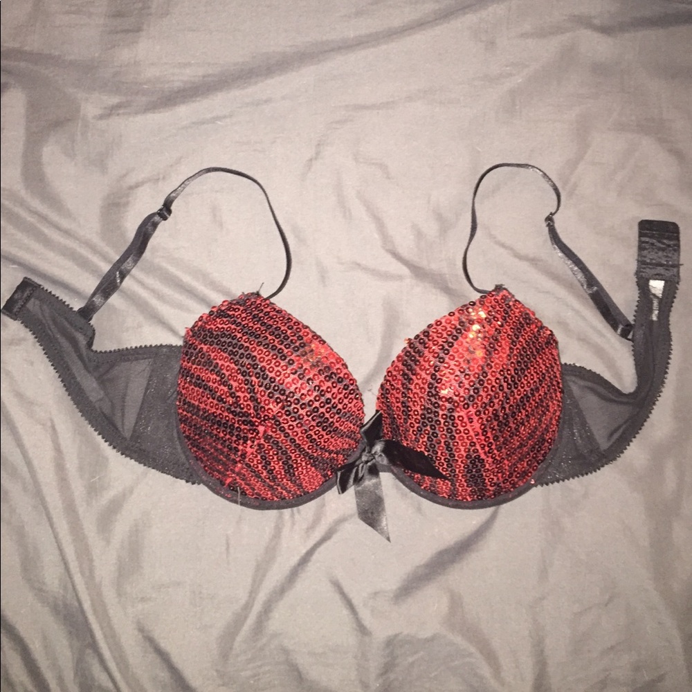 Zebra sequined bra